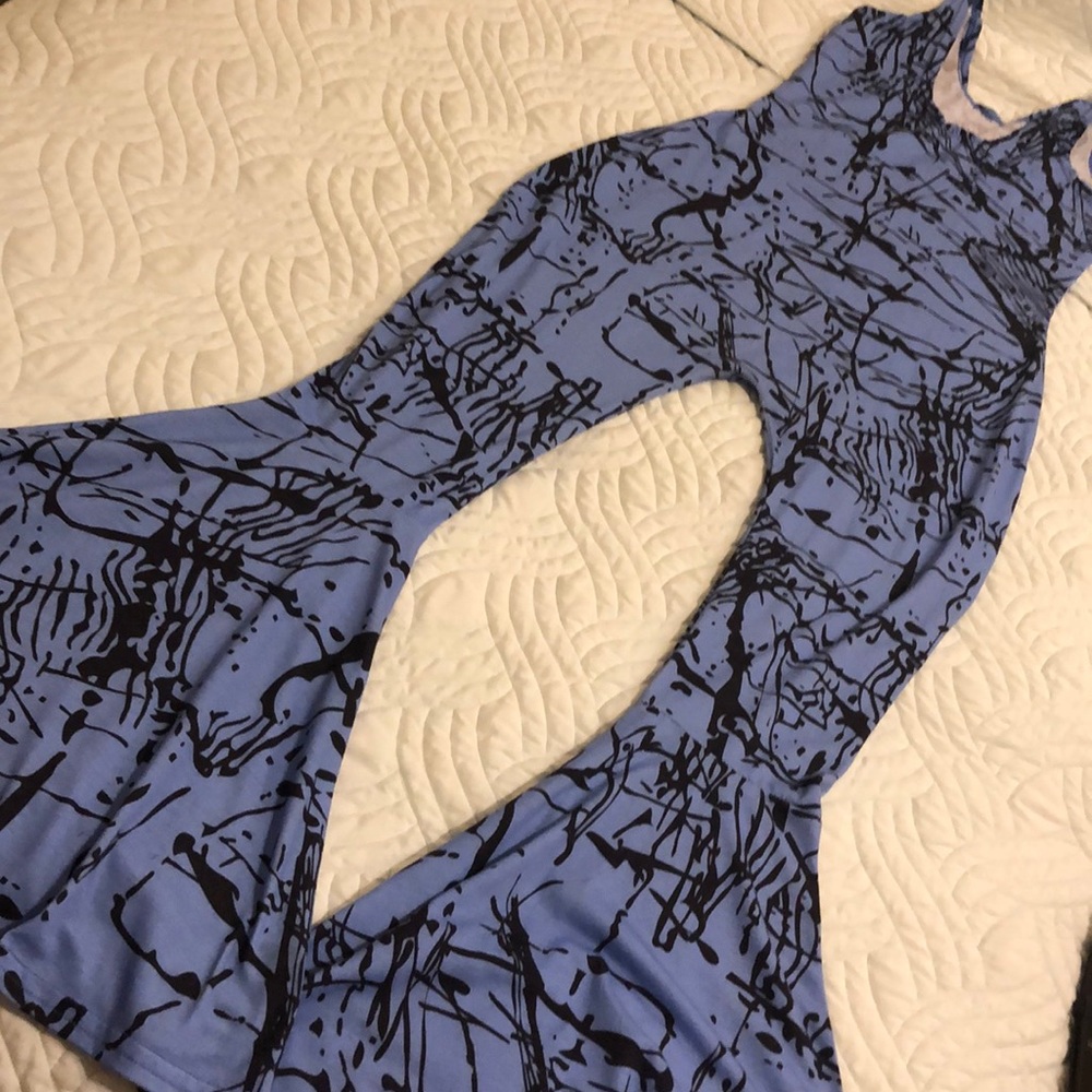 Romper - Picture 3 of 10